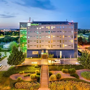 4* Отель Airport By Ihg